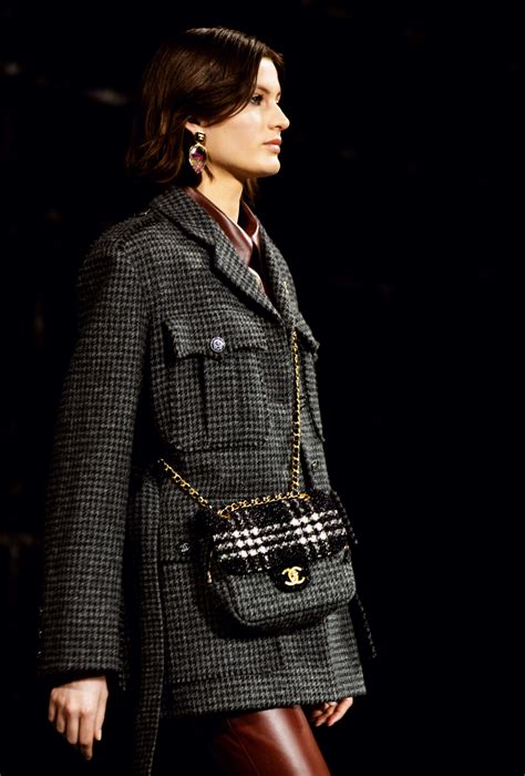 chanel tweed jacket 2022